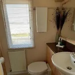 度假居 Coastal Retreat At Cayton Bay