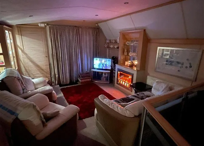 別荘 Coastal Retreat At Cayton Bay