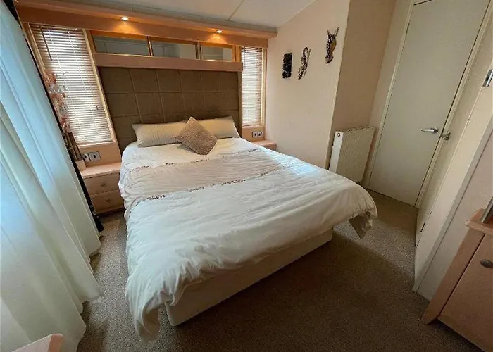 Coastal Retreat At Cayton Bay 別荘 *